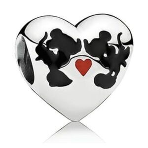 Pandora Disney Charm